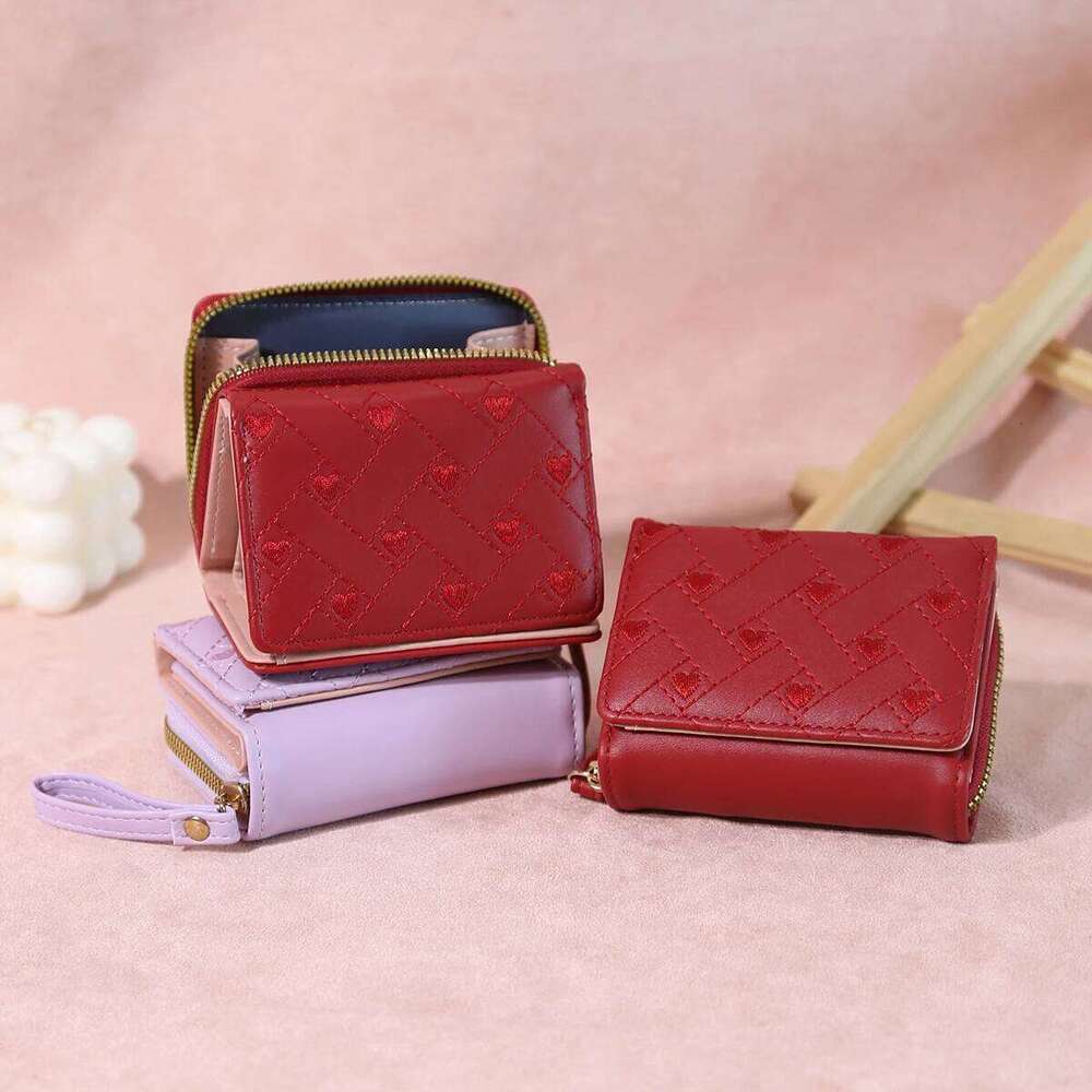 Women's Short Embroidered Love ZeroWallet Zipper Buckle Large Capacity CardBag Versatile Fashion Simple Z260130