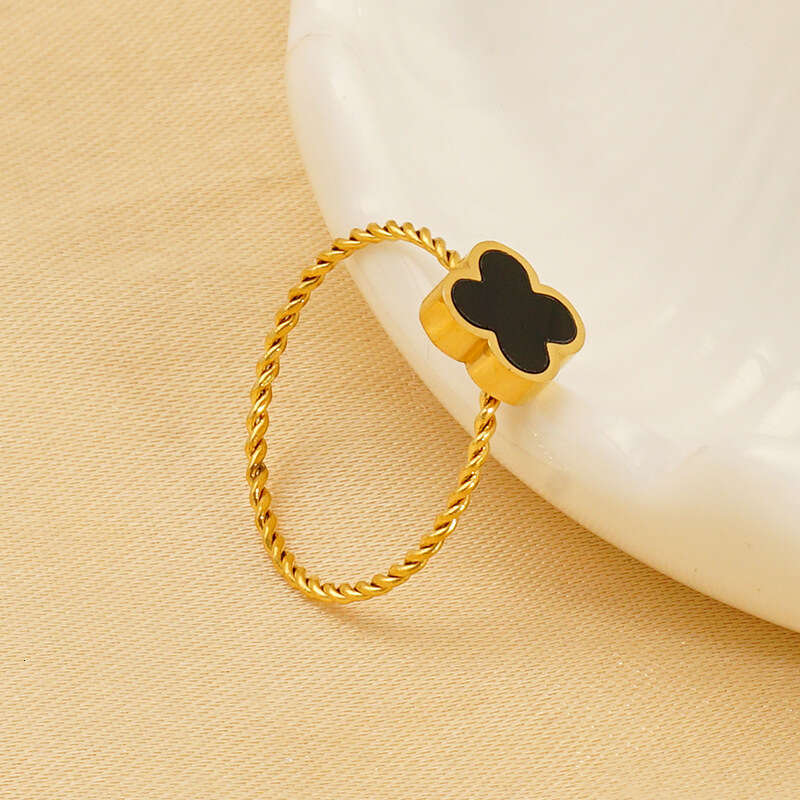 Cross-Border New Ins Style Four-Leaf Clover High-End Non-Fading Fashion Simple European and American 18k Titanium Steel Ring for Women