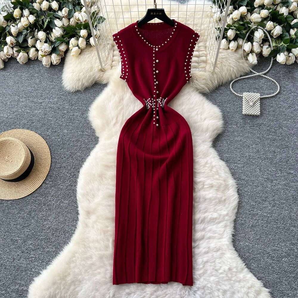 YuooMuoo 2026 New Arrival Women Knitted Long Elegant O-neck Pearls Pleated Sweater Dress Korean Office Lady Vestidos XJ260130