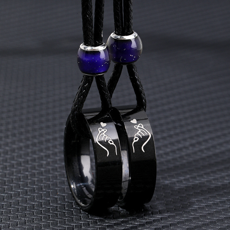 Exclusive New Creative Heart-Shaped Color-Changing Beads Couple Rings Necklace Source Manufacturer