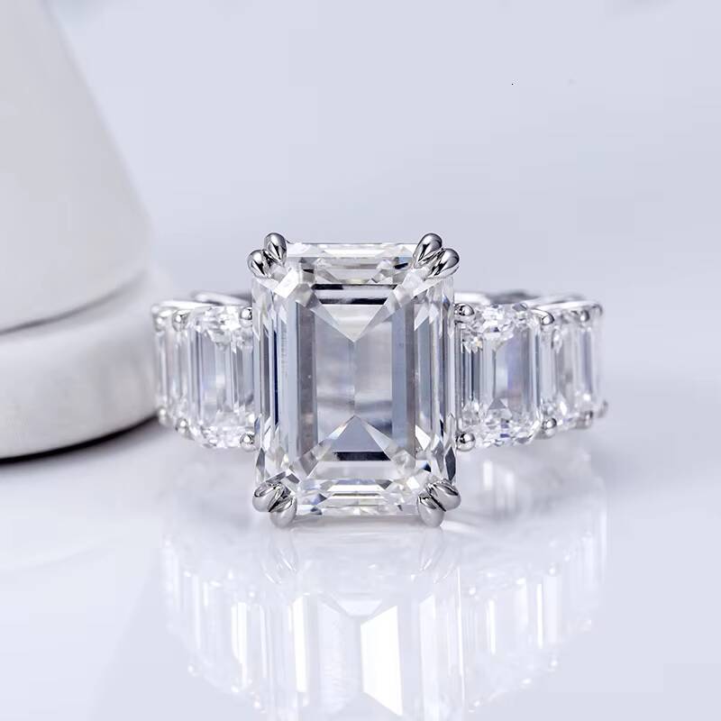 Messi Jewelry Custom Ring Jewelry MSR-1010 Hot Selling PT950 Emerald Shape Engagement Lab Grown Diamond Ring