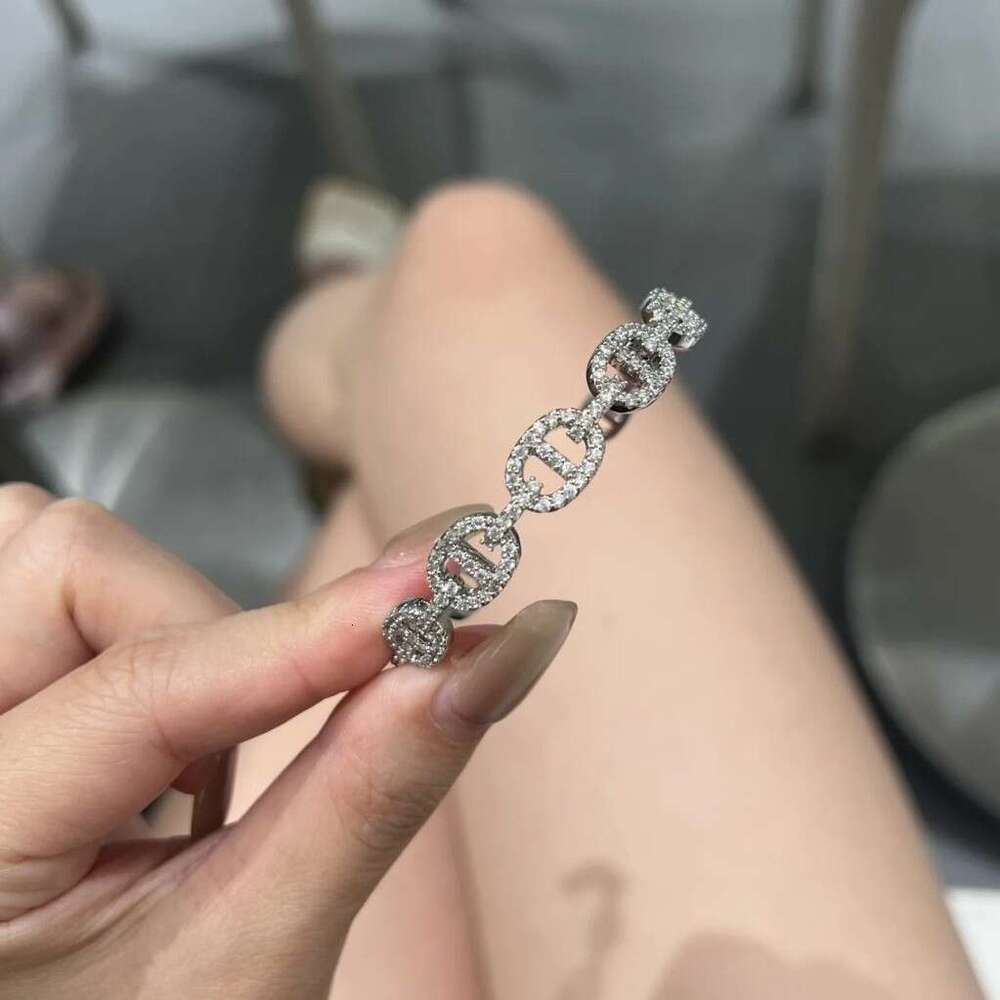 Full-Diamond Pig Nose Bracelet Zirconia-Set Luxury Jewelry Niche Fashion Elegant Versatile Bracelet