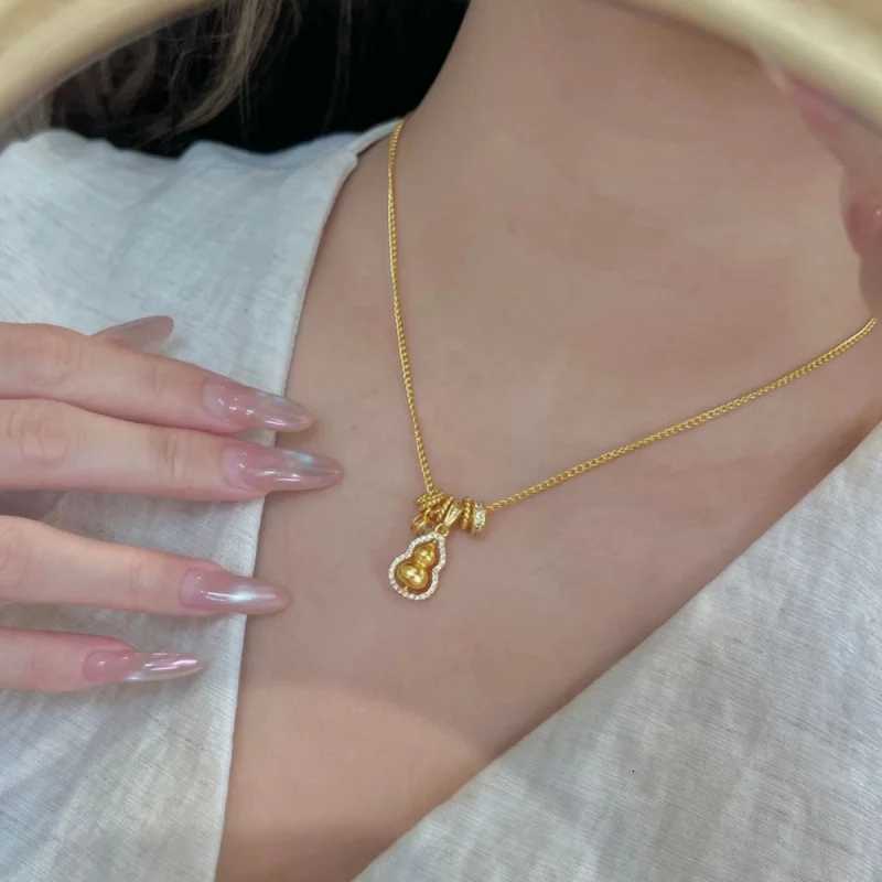 New Chinese-style frosted gourd necklace a light luxury niche and high-end design pendant accessory for women collarbone chain Y260130