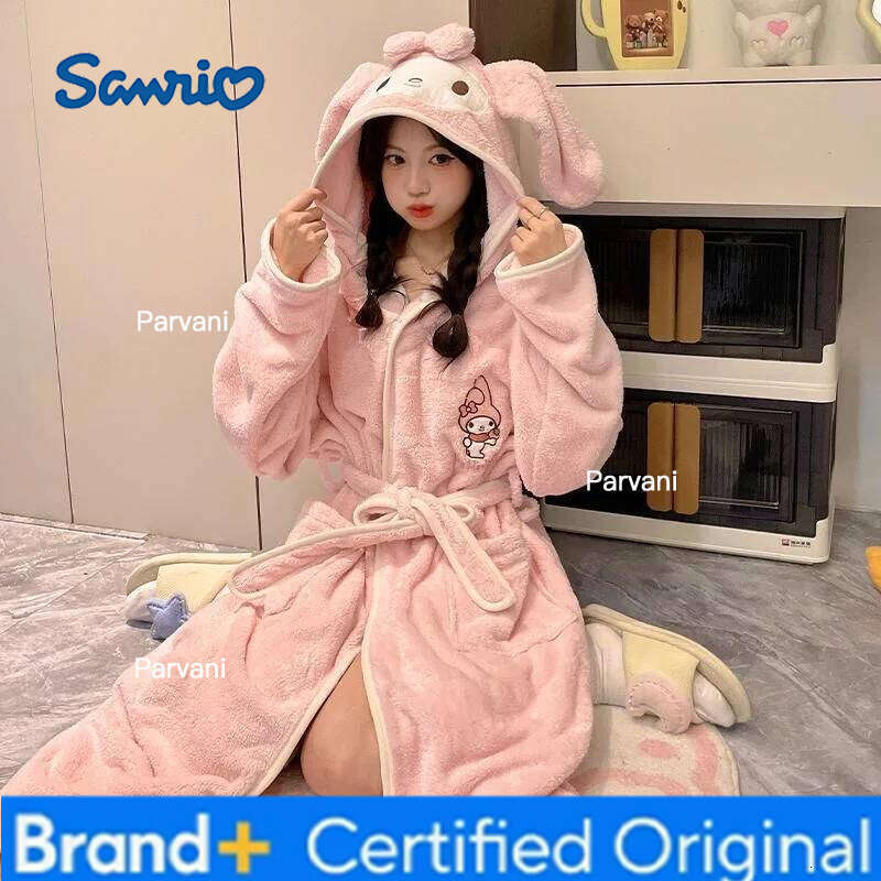 Sanrio Cinnamoroll Hello Kitty Nightgown Cartoon Cute My Melody Kuromi Thick Absorbent Quick-Drying Long Adult Bathrobe Pajama H2601301