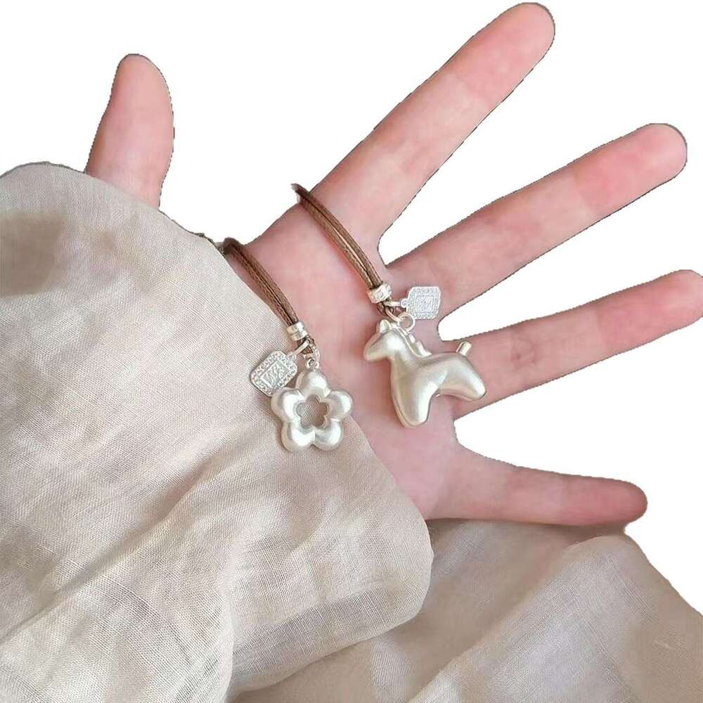 Autumn Winter New Chinese Style Hollow Flower Pony Pendant Necklace for Women Light Luxury Vintage Versatile Accessory