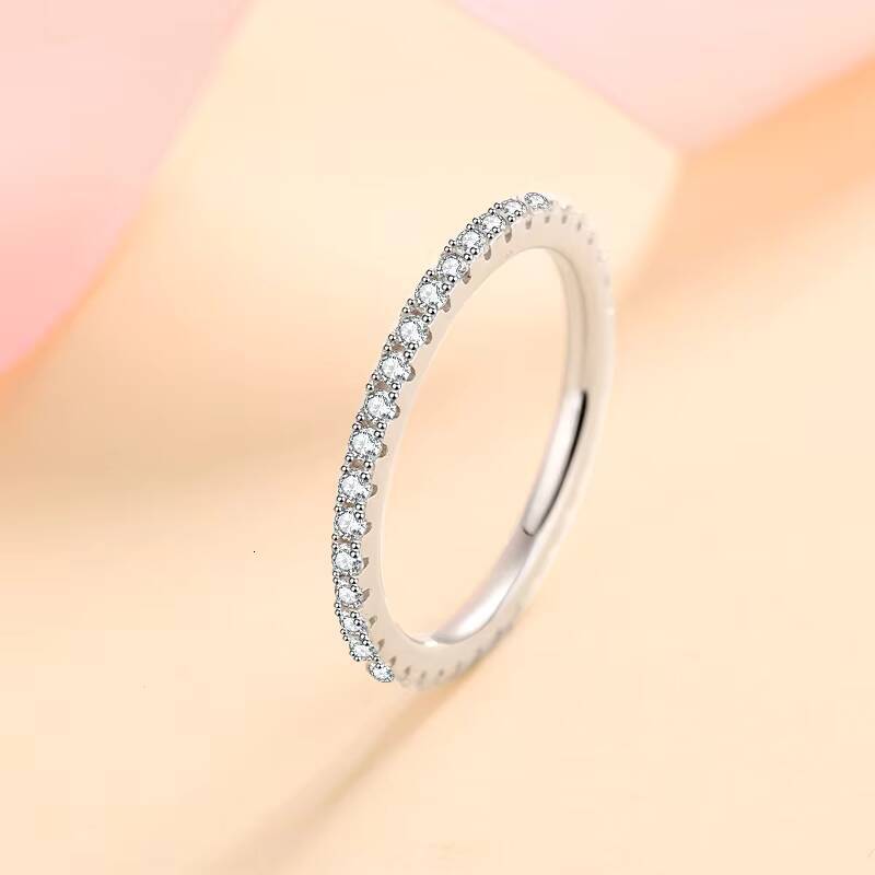 Simple Eternity Rings Circle Inlay Moissanite Diamond Luxury Wedding Bands 925 Sliver Moissanite Rings