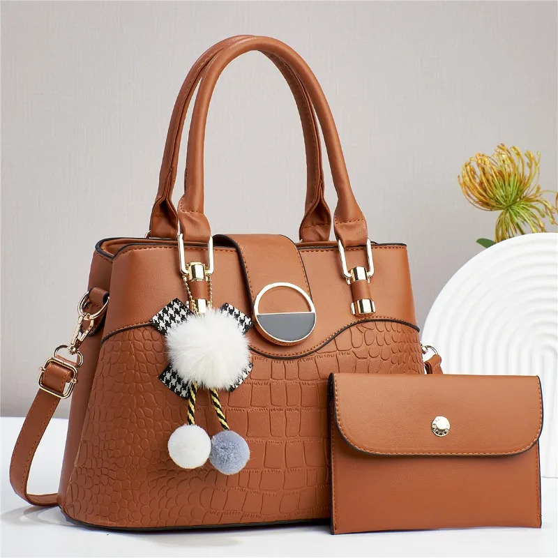 Large Capacity Soft Leather Tote Bag with Niche for Handbags Exquisite Women Commuting Shoulder Underarm Bag 260129
