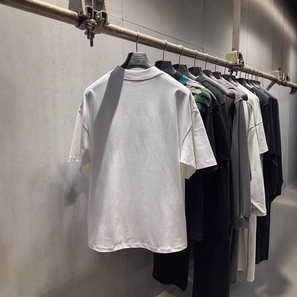 Men's T-Shirt Round Neck Versatile Half Sleeve Summer New Embroidery Peacock Feather Short Trendy Daily Outfit