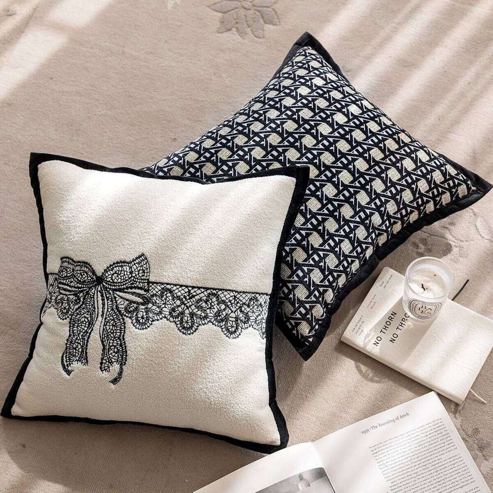 Luxury Black Sofa Cushion Cover Bow Embroidery Pillow Case Plaid Jacquard Pillowcase for Home Bed Living Room Decoration