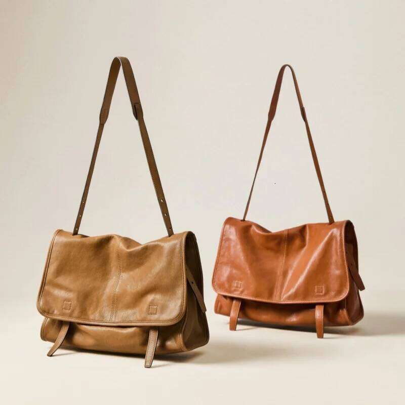 Large-Capacity Commuter Vintage Casual Shoulder Messenger Bag for Women Soft and Comfortable