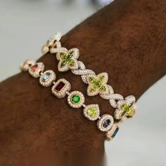 Designer bracelet 12mm Lucky Clover Bracelet Gold Plated 925 Silver Hip Hop Iced Out VVS Pink Green Blue Diamond Moissanite Bracelet for Gift