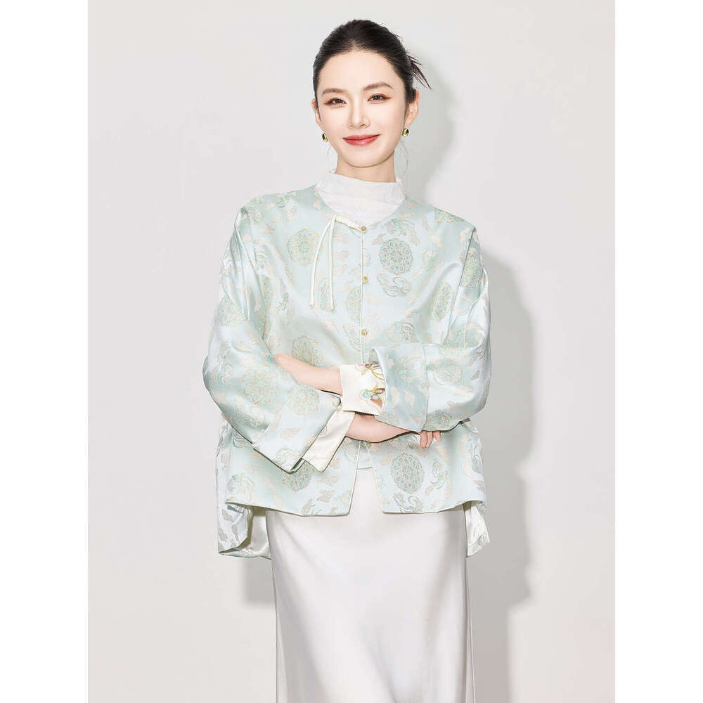 Zhithang Chinese National Style Button Coat For Women, Autumn New Heavyweight Imitation Song Brocade Retro Round Neck Top LEEGO LENS