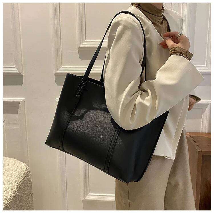 Simple Women Large Capacity Women's 2023 Autumn and Winter New Fashion Shoulder Bag Shopping Travel Elegant Bags Z260130