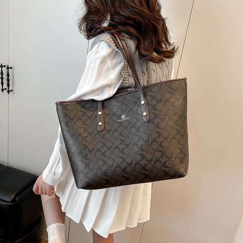 Luxury And Fashionable Handbag Modern Trend PU Leather Crossbody For Women Classic Design Zipper Shoulder Bag Z260130