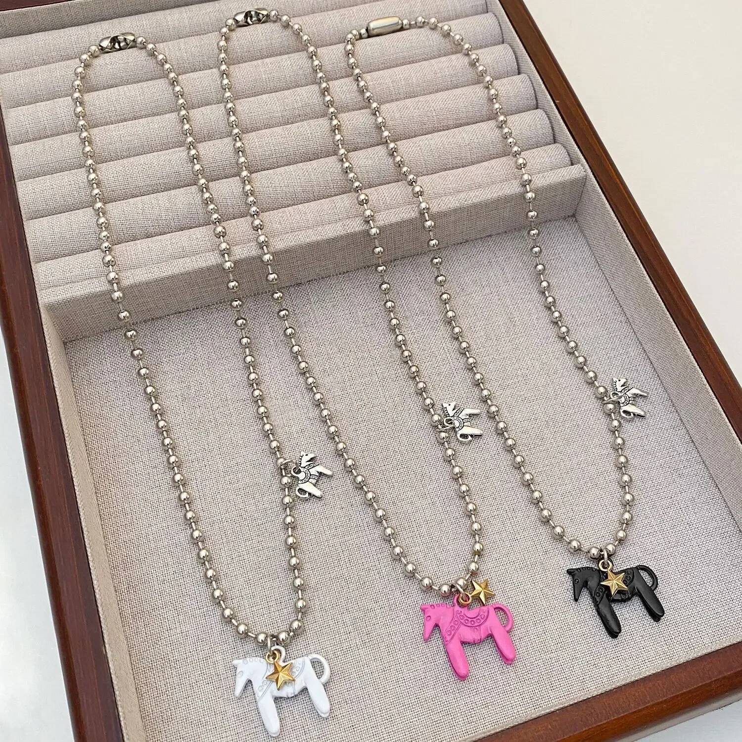 Funny Cute White Black Pink Color Enamel Colt Horse Pendant Necklaces For Women Alloy Beads Chain Chokers Fashion Jewelry