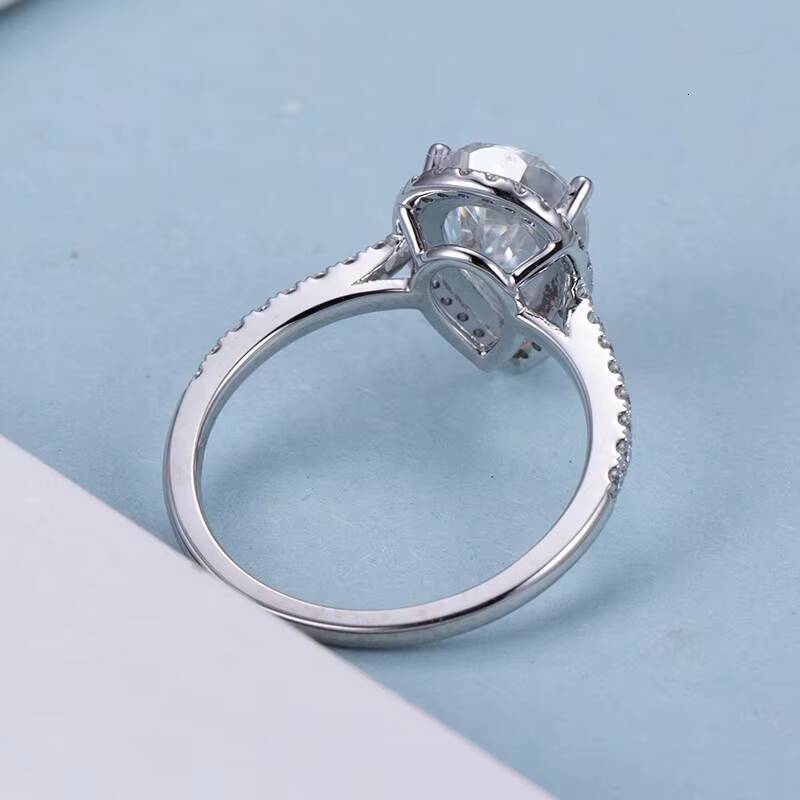 IGI 18K Gold 209CT Pear Cut Lab Diamond Rings IGI Wedding Diamond Engagement Ring