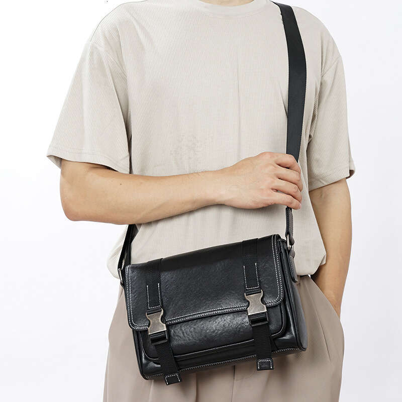 Genuine Leather Crossbody For Men Horizontal Flap Large Capacity Shoulder Bag Top Layer Cowhide Fashion Stitching Men S Bag In Stock High Quality Luxu
