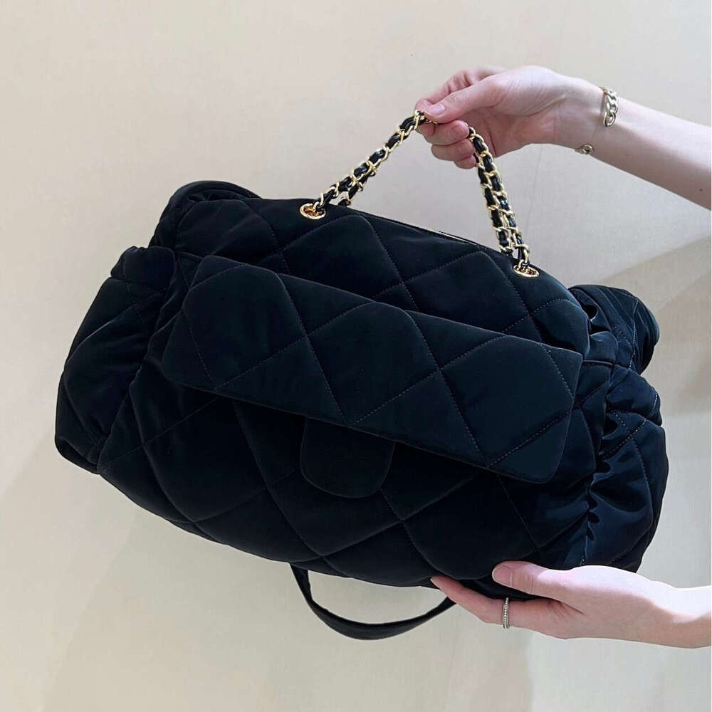 Totebag Shoulder ROSE NOIRE N Velvet Nylon Ski Hobo Underarm Bowling Quilted Commuter Bag Versatile