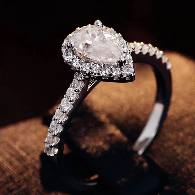 Custom Real Solid 18k White Gold Ring 15carat Pear Moissanite Diamond Ring Fashion Faf Etemity Fine Ring for Engagement Ring