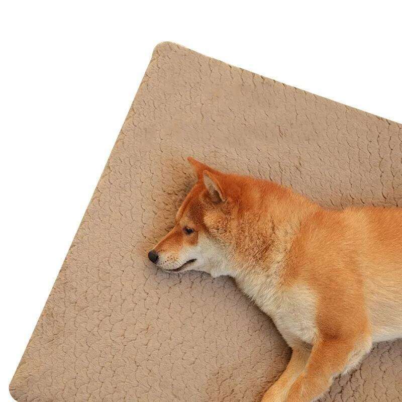 EFF Winter Crate Bed,Plush Faux Fur Pad,Calming Anti Anxiety Bed for Crate,Washable Soft Warm Dog Mat with Non-Slip Bottom 26W01130