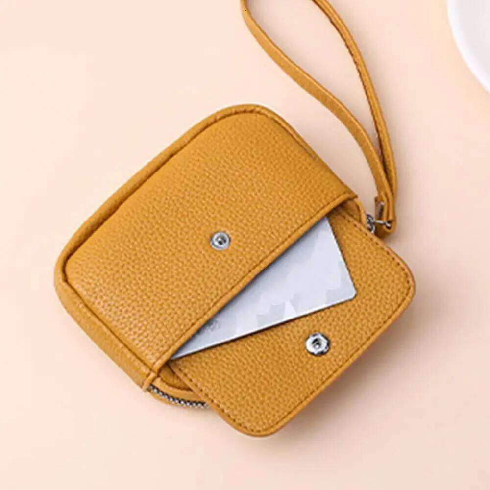 Retro Mini Handheld Wallet for women Korean style Zipper Coin Purse Zero wallet Clutch Earphone Pouch Small Item Bag Travel Z260130
