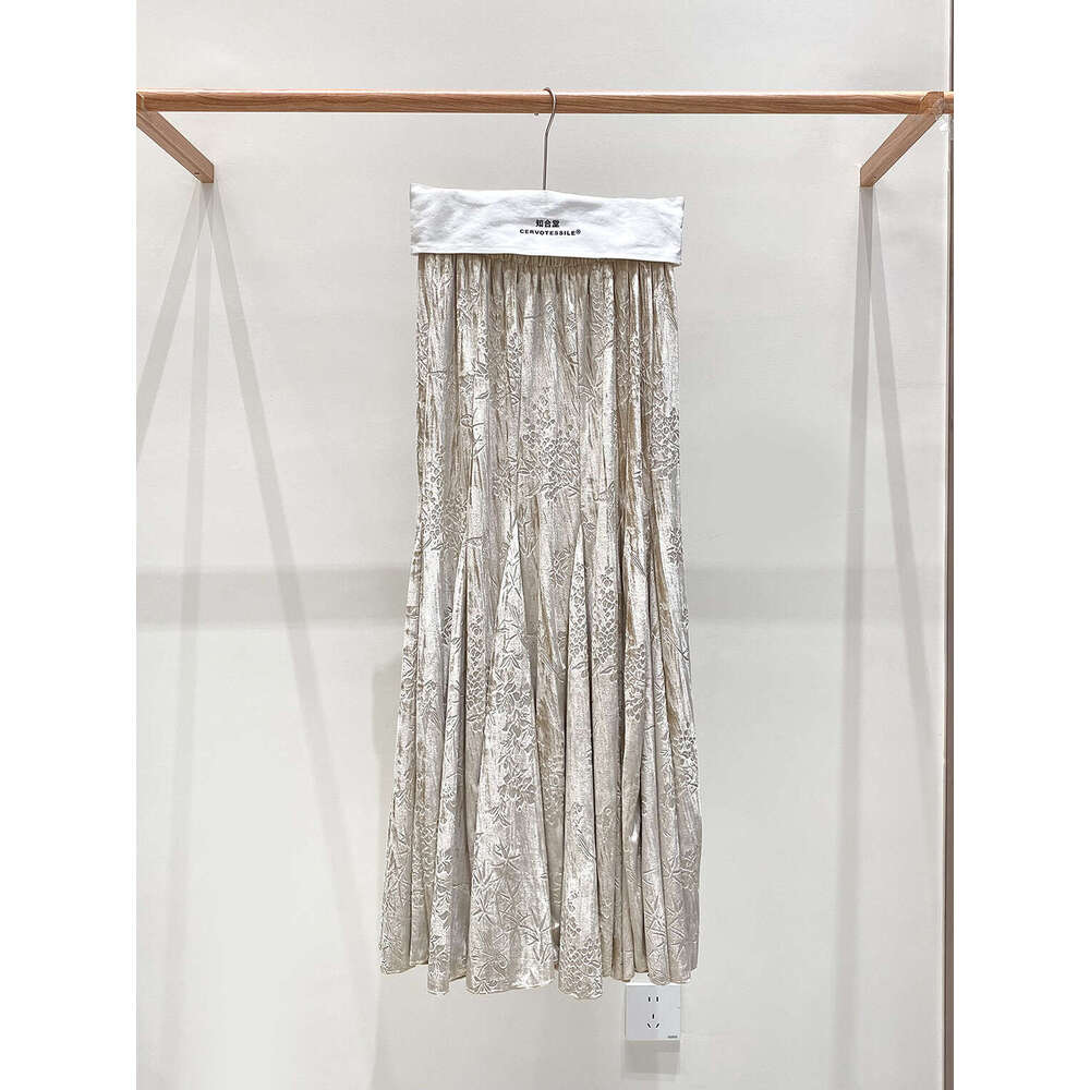 Zhihetang Chinese Retro National Style Women's Half Winter New Velvet Long Large Hem Mermaid Skirt LEEGO LENS