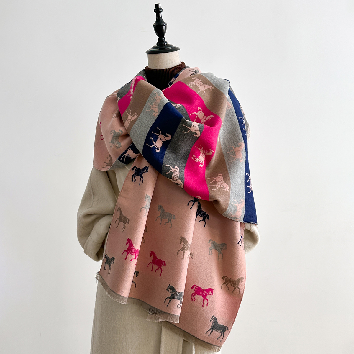 Retro Y2K Shawl for Outfit Autumn Winter New Warm Imitation Cashmere Scarf For Women Double-Sided War Horse Color Block Neck Warmer Shawl