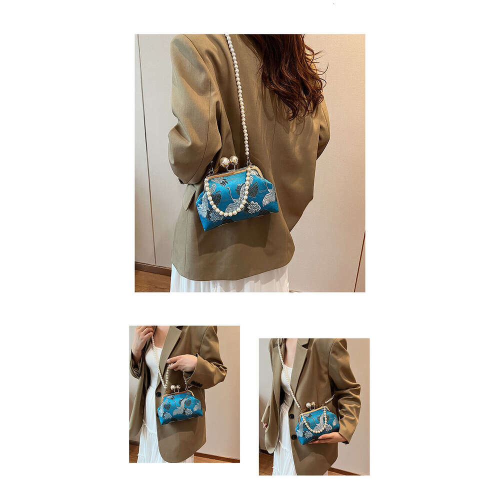 Hot-Selling Large Floral New Chinese National Style Matching Single Shoulder Crossbody Handheld Fashion Women's Evening Small Bag