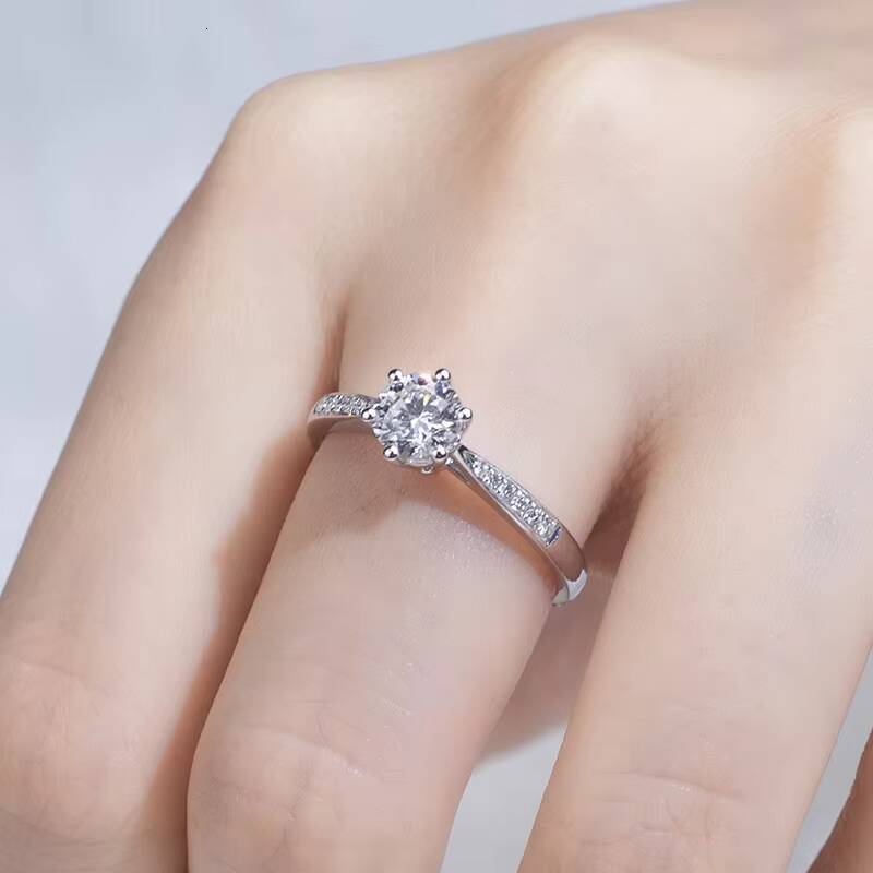 MSR-856 Wholesale Trendy Jewelry 18K Gold Custom Rings Girl Love Ring Jewelry for Women Round Cut Lab Grown Diamond Ring