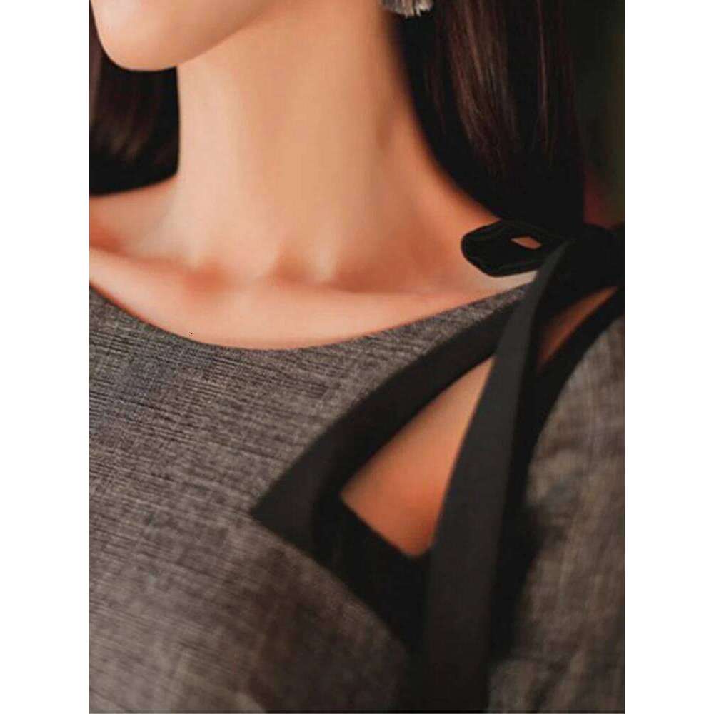 Fashion Korean Elegant Office Women Dress Temperament Retro Hollow O-Neck Folds Slim Midi Party Commute Lady Femme Mujer Vestido XJ260130