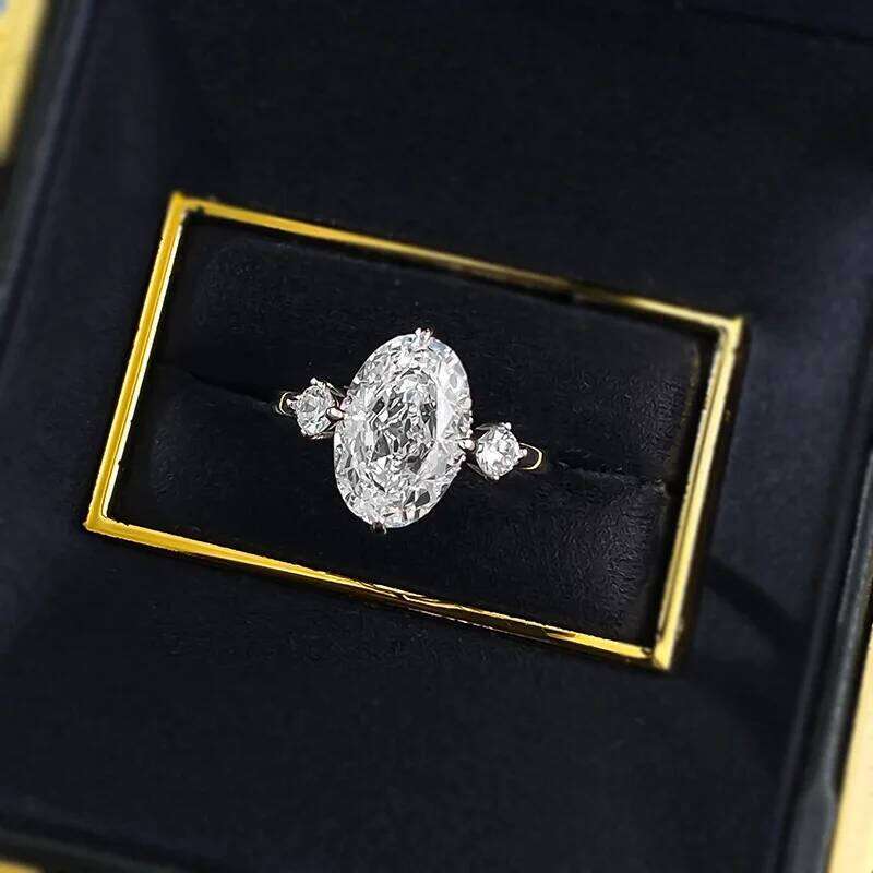 OEVAS 8*12mm Oval High Carbon Diamond Rings For Women 100% S925 Sterling Silver Plated 18K Sparkling Wedding Fine Jewelry XJ260130