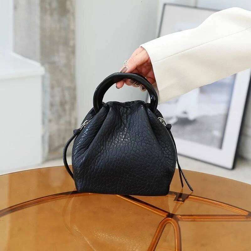 Bubble Leather Premium Texture Handbag New Niche Design Foreign Gas Bucket Messenger Women's Bag Simple Casual Personality