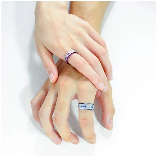 Fashion New Hand Jewelry Hengsha Blue Purple Diamond Ring King Queen