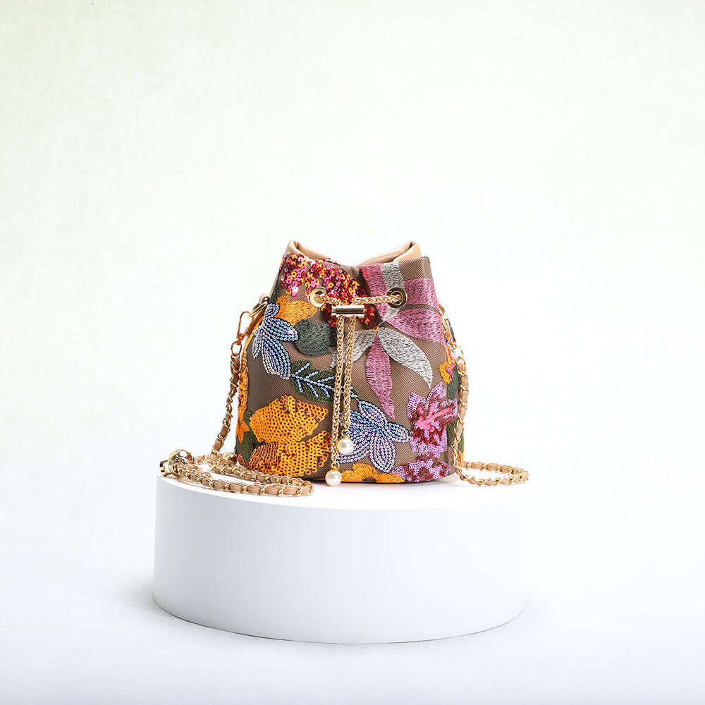 Women's New Chinese Style Flower Embroidery Sequin Mesh Patchwork Color-Block Trendy Elegant Ladies Drawstring Chain Bucket Handbag Shoulder Bag