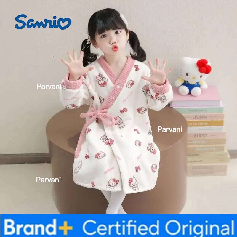 Sanrio Hello Kitty Nightgown Autumn and Winter 2025 New Flannel Thickened Girls Cartoon Cute Kt Cat Warm Home Bathrobe H260130