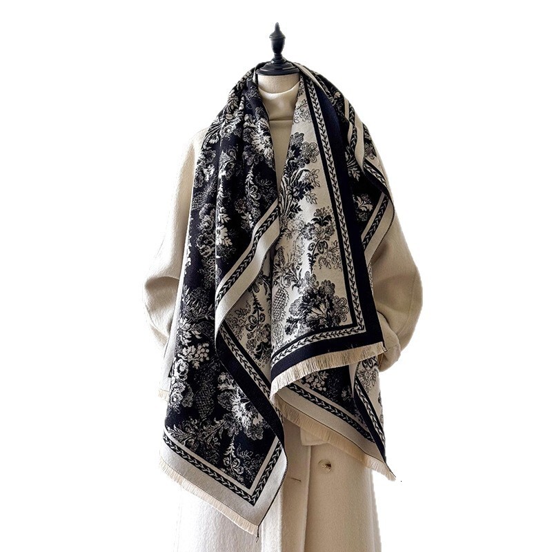 Luxury Accessory Scarves European And American Floral Jacquard Imitation Cashmere Thickened Scarf Fashionable Outerwear Elegant Age-Reducing Shawl