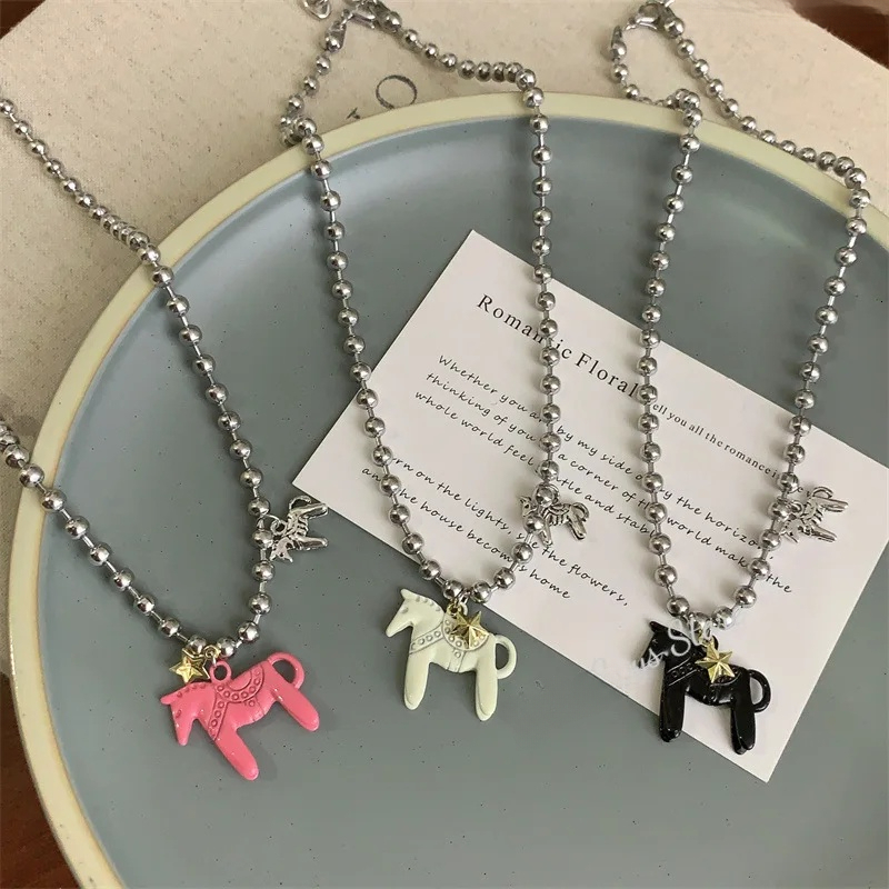Minar Funny White Black Rose Red Color Enamel Colt Horse Pendant Necklaces For Women Silver Plated Alloy Beads Chain Chokers
