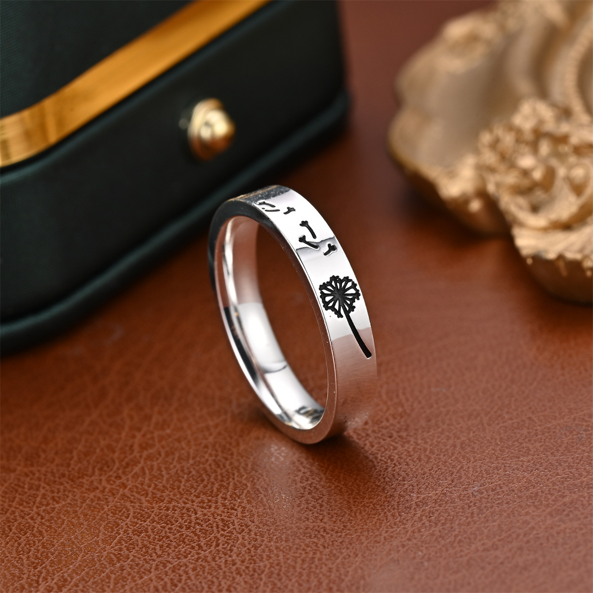 Fashion New Flat Corrosion Oil Dipped Dandelion Couple Rings Source Manufacturer Bulk Discount