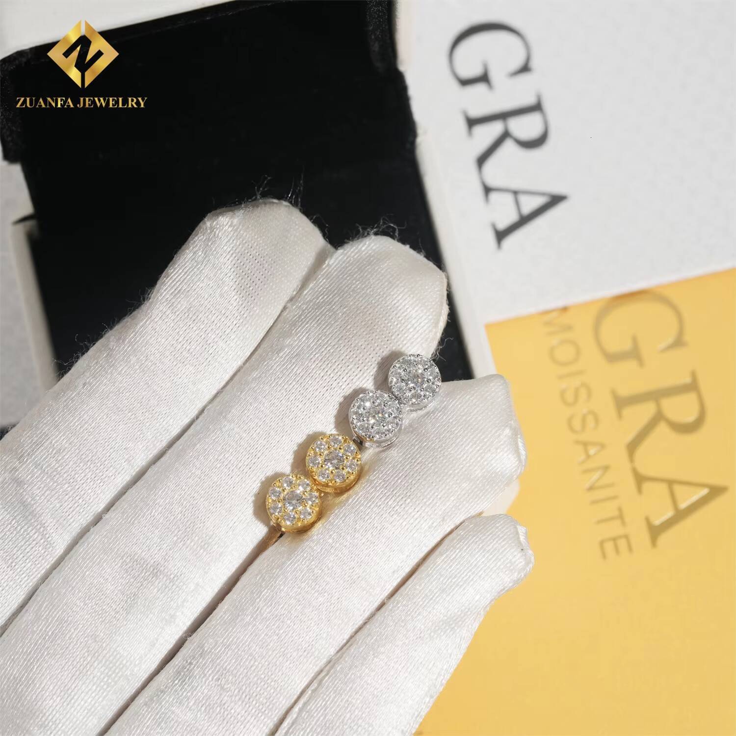 Fast Shipping Round Fashion Cluster Stud Earring Solid 925 Silver VVS Moissanite Iced Out Full Paved Hip Hop Earring