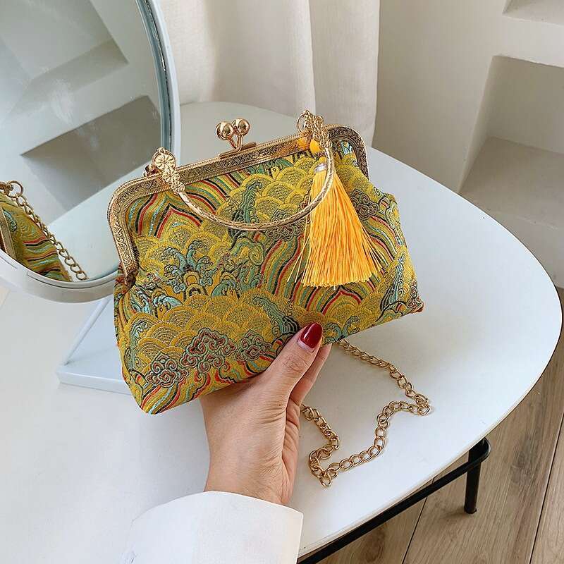 Chinese Embroidered Qipao For Women, Elegant Retro Handbag, Ancient Style Small Bag, Handheld Bag MASA