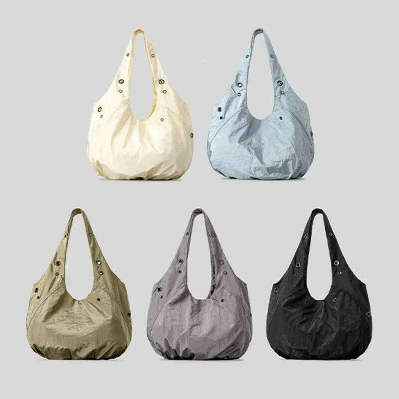 Women's Y2k Rivet Nylon Shoulder Bags Korean Popular Handbag Large Capacity Shopper Purse with Zipper Vintage Roomy Bag Z260130