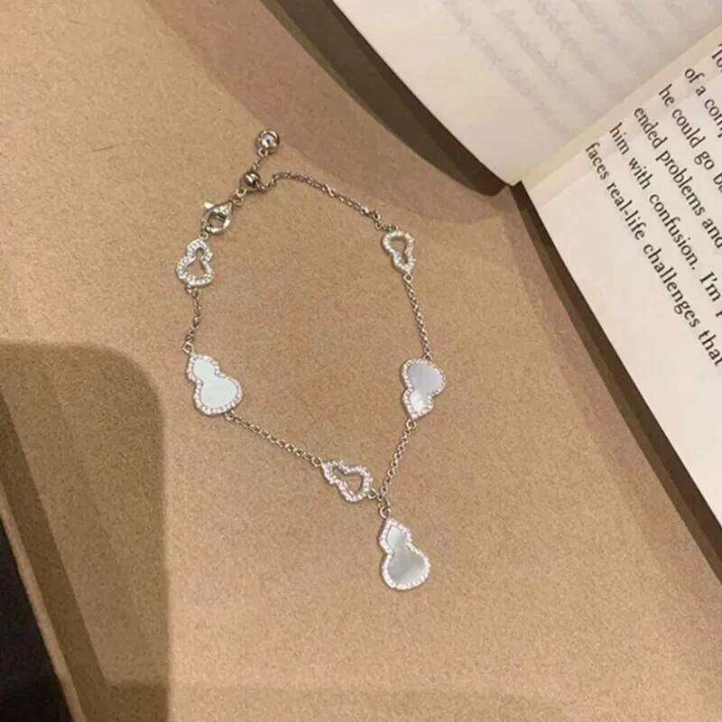 925 Sterling Silver Shell Mother Gourd Symbolizes Good Fortune Bracelet for Women Fine Jewelry Minimalist Accessories Wholesale