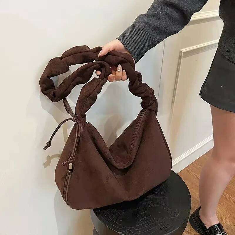 Suede Material 2026 New Shoulder Zipper Solid Color Simple Fashionable Crossbody Bag Soft Versatile Commuting Handbag Z260130