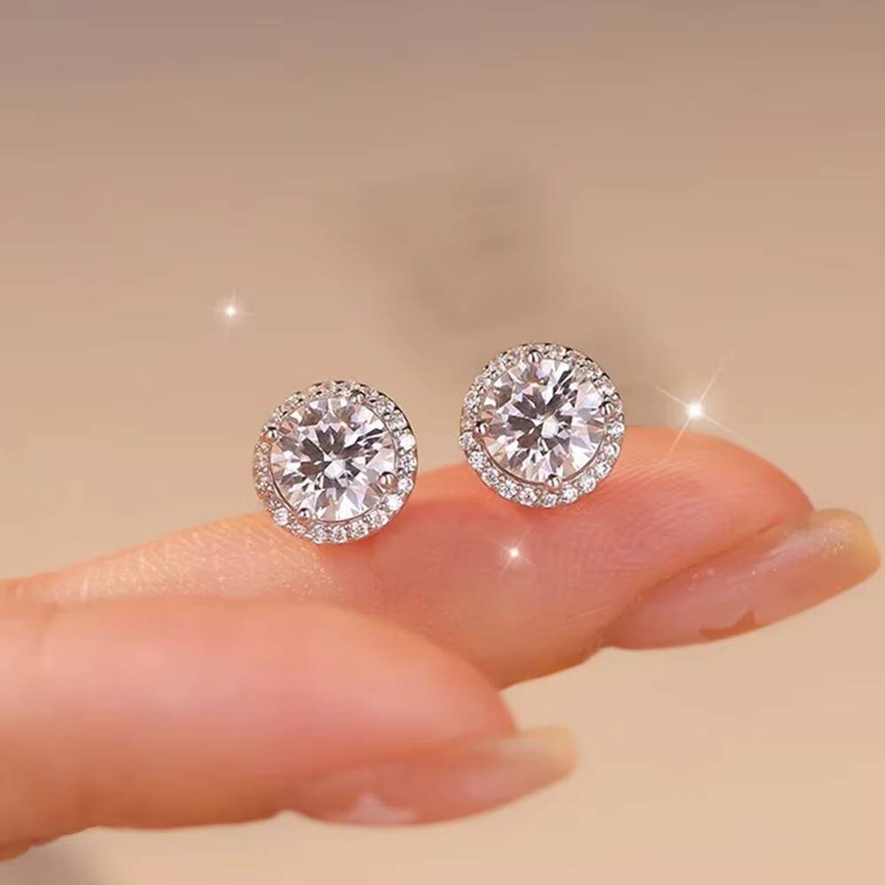 High Quality White Gold Round Brilliant Cut 05 Carat Lab-grown Diamond Stud Earrings Set Unisex IGI Certified