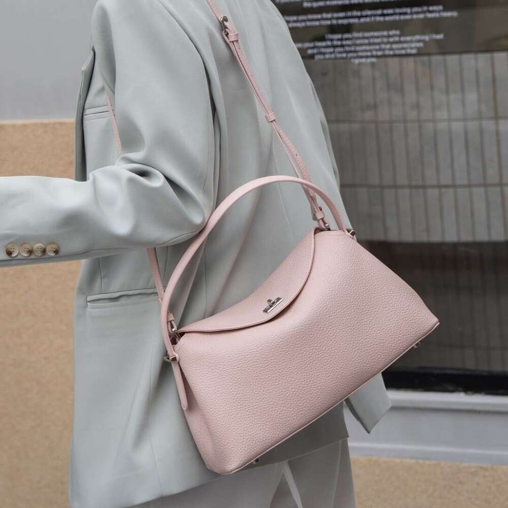 Totebag Shoulder ROSE NOIRE Genuine Leather Commuter Versatile Single Women S Crossbody Bag Simple Large Capacity High End Feel Top Layer Cowhide Hand