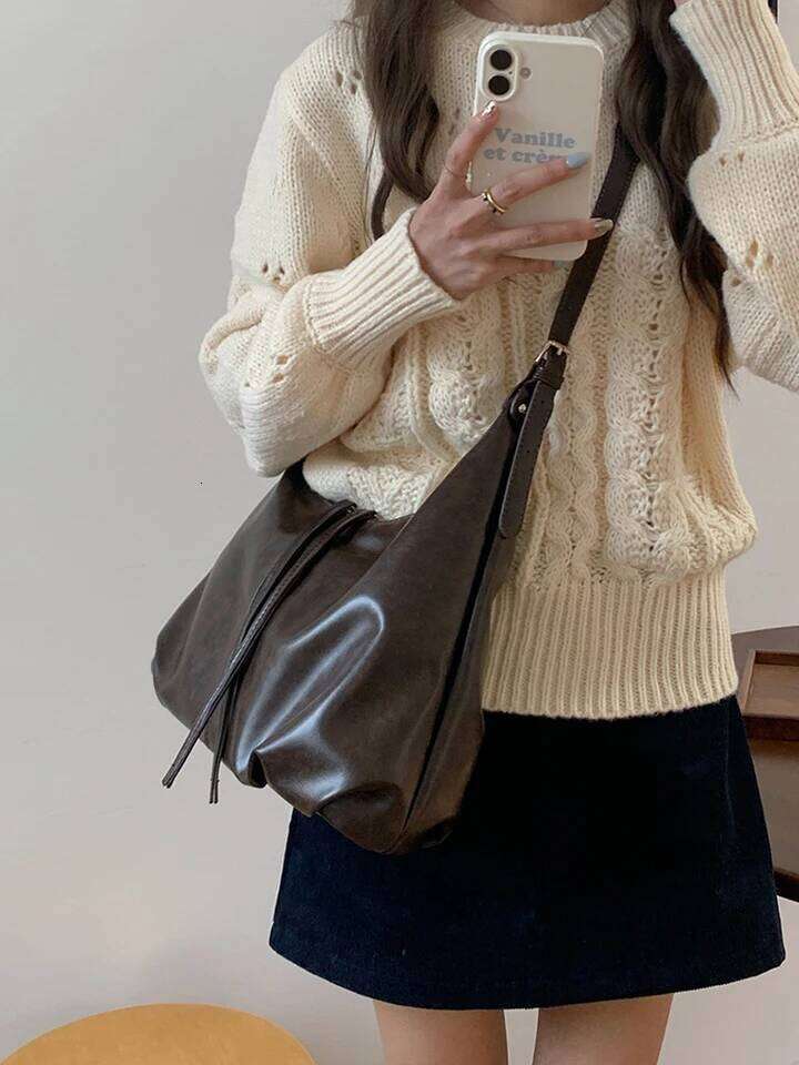 2025 New Retro Underarm Fashion Leisure Large Capacity Shoulder Daily Commuter Crossbody Women's Bag Z260130