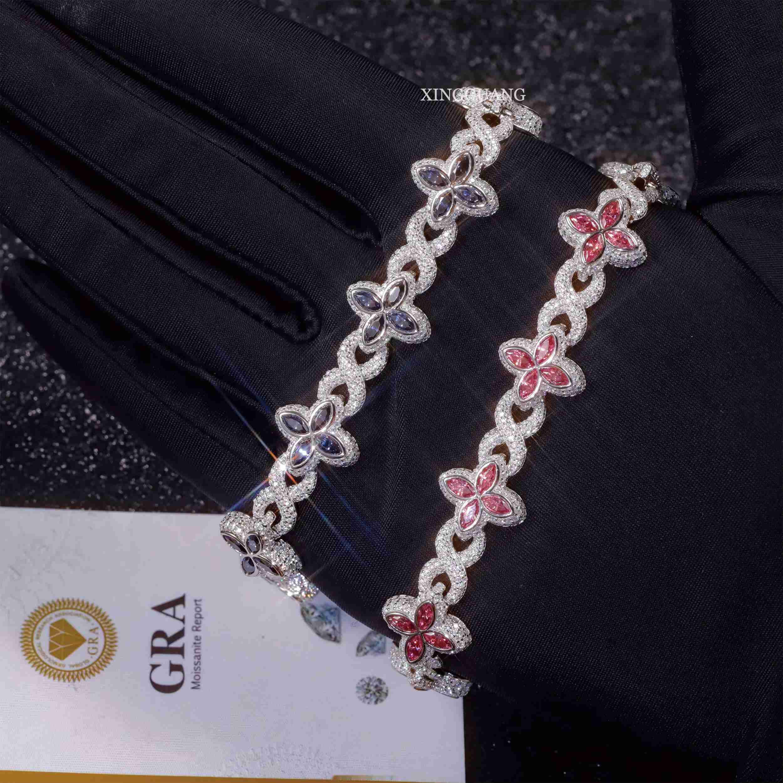 Designer bracelet 12mm Lucky Clover Bracelet Gold Plated 925 Silver Hip Hop Iced Out VVS Pink Green Blue Diamond Moissanite Bracelet for Gift
