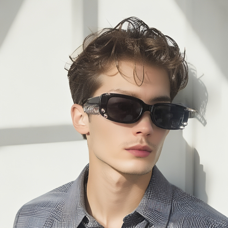 Cross border European American DIY Square Frame Black Luxury Sunglasses for Women Party Style, Sweet Cool