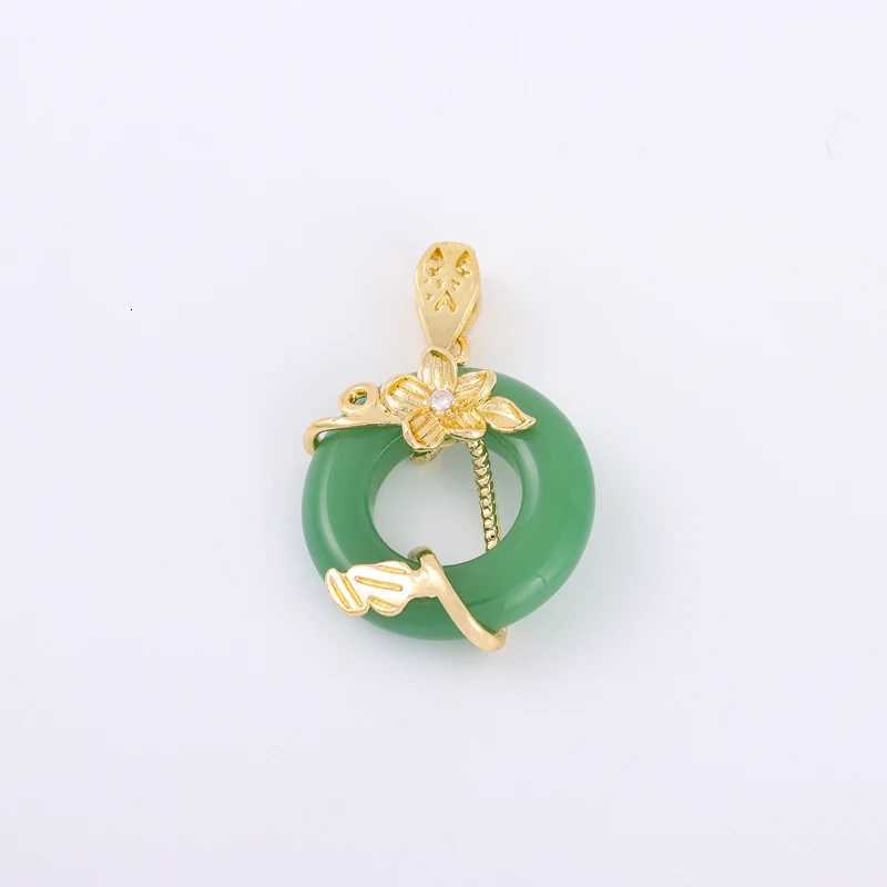 New In Retro Gold Color Flower Wrap Green Ping An Buckle Pendant Necklaces For Women Temperament Female Clavicle Chain Jewelry Y260130