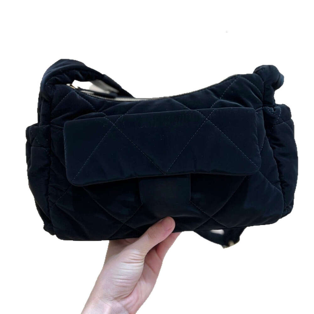 Totebag Shoulder ROSE NOIRE N Velvet Nylon Ski Hobo Underarm Bowling Quilted Commuter Bag Versatile